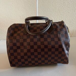 Louis Vuitton speedy bag